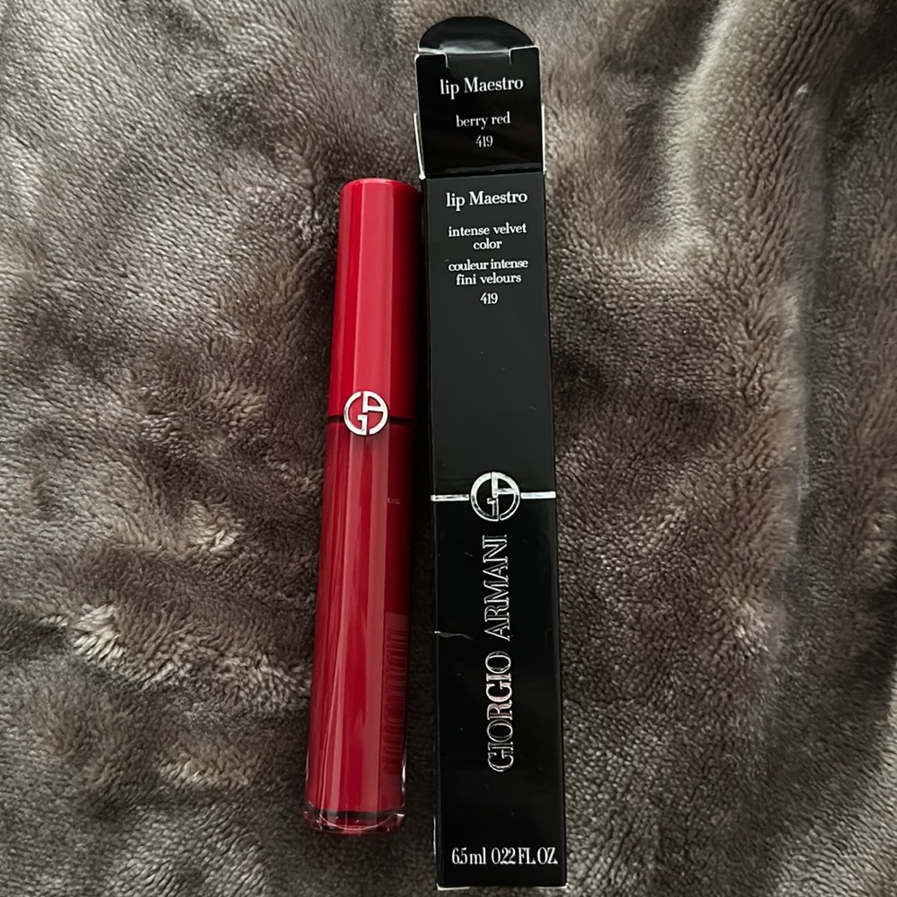 Giorgio Armani lip maestro in 419 berry red